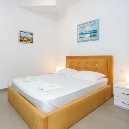 Acqua Blue Hotell