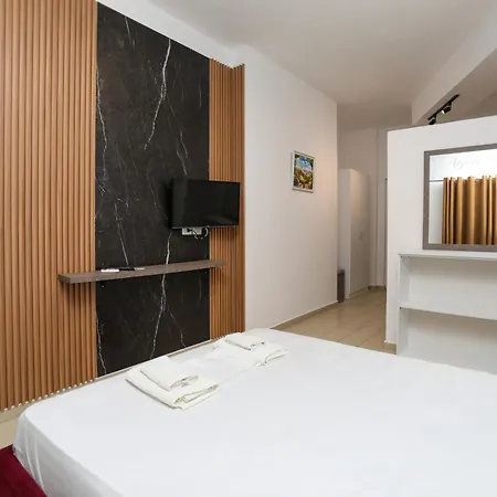 Hotell Acqua Blue *