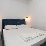 Acqua Blue Hotel *